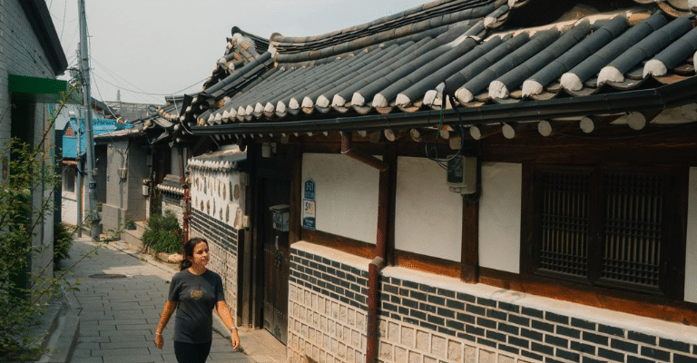 cosa vedere a seoul bukchon villaggio hanok