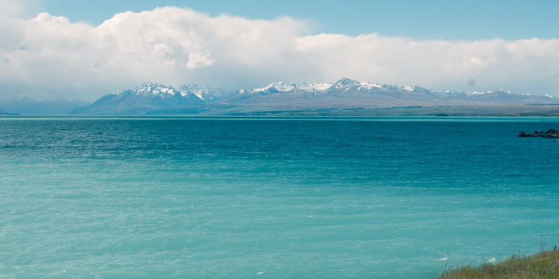 lago tekapo nuova zelanda on the road